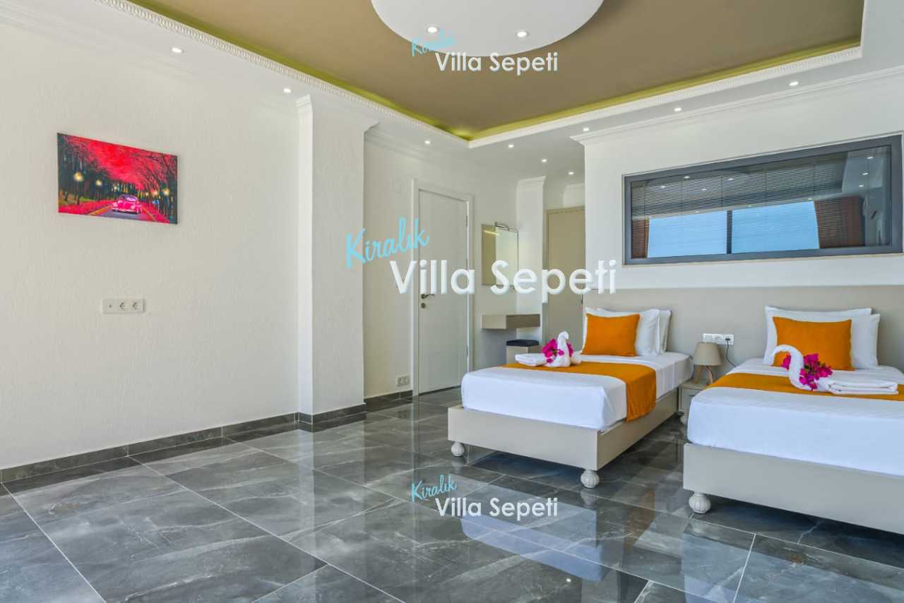 Villa Anoyif
