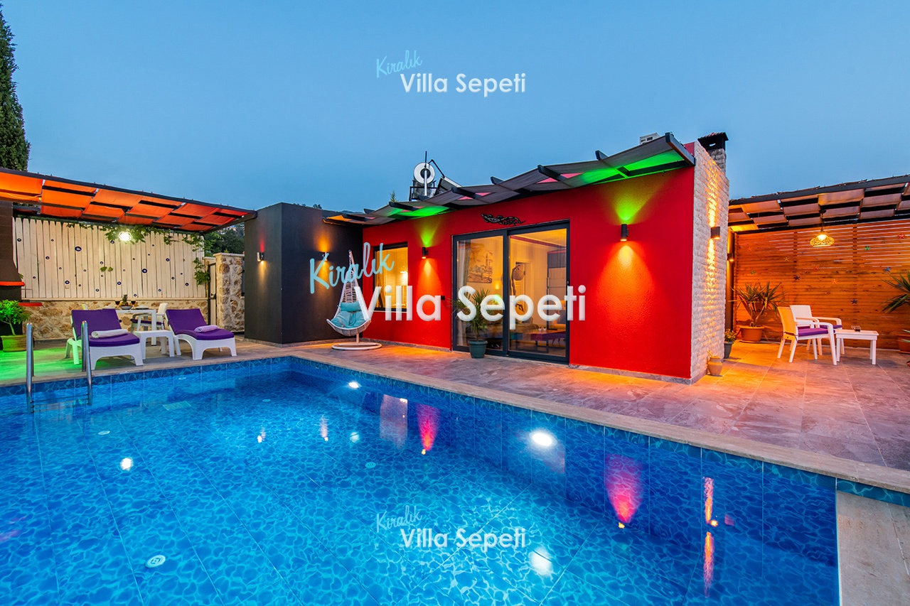 Villa Gece Üzümlü