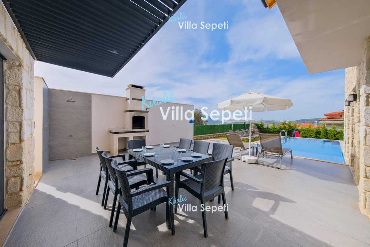 Villa İzzi 1