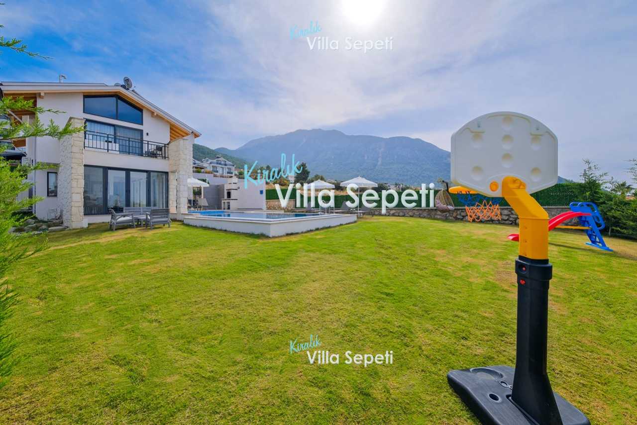 Villa İzzi 1