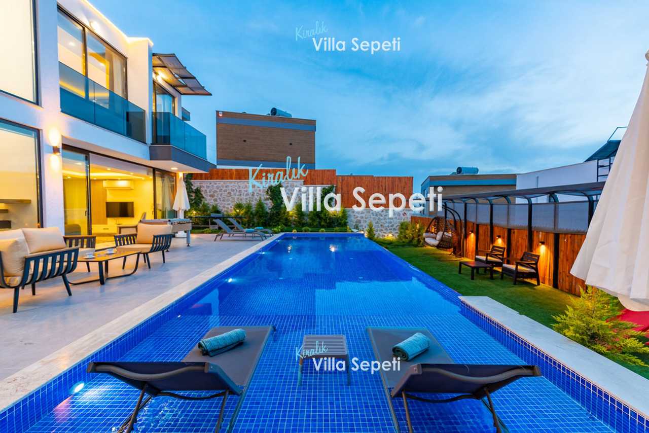 Villa Moscas 2