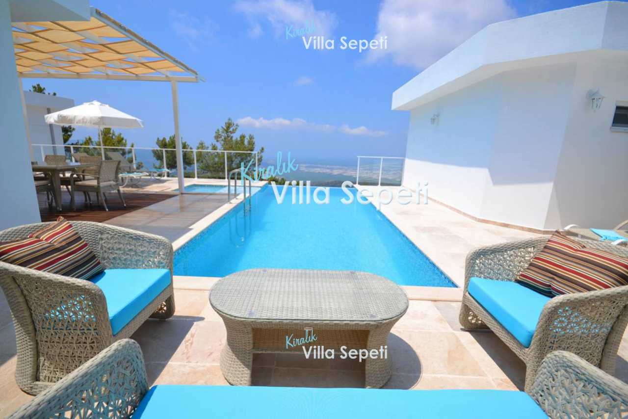 Villa Silvi