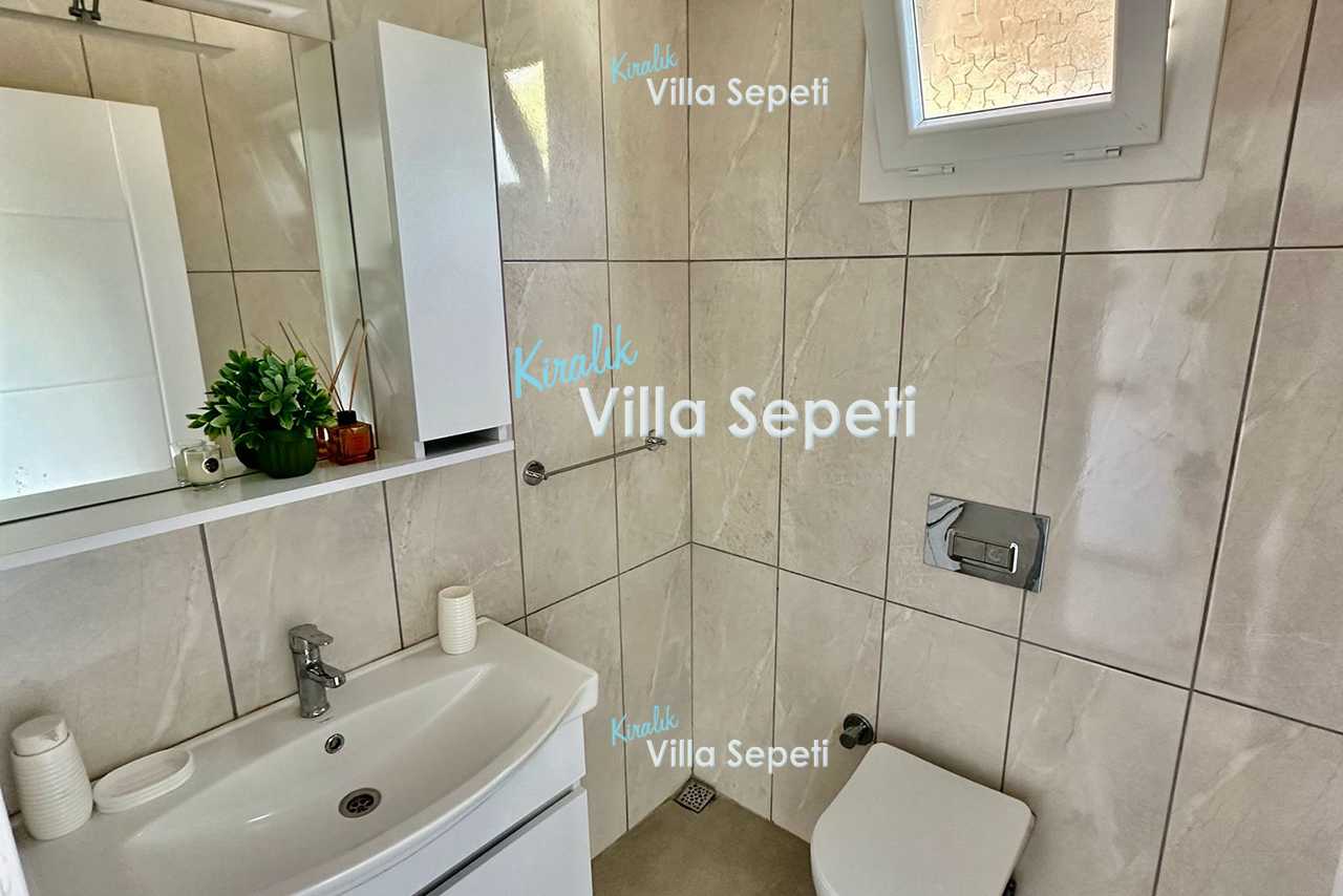 Villa Tekeli B