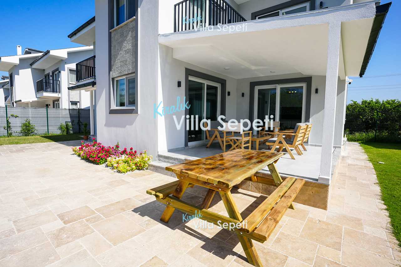 Villa White Moon