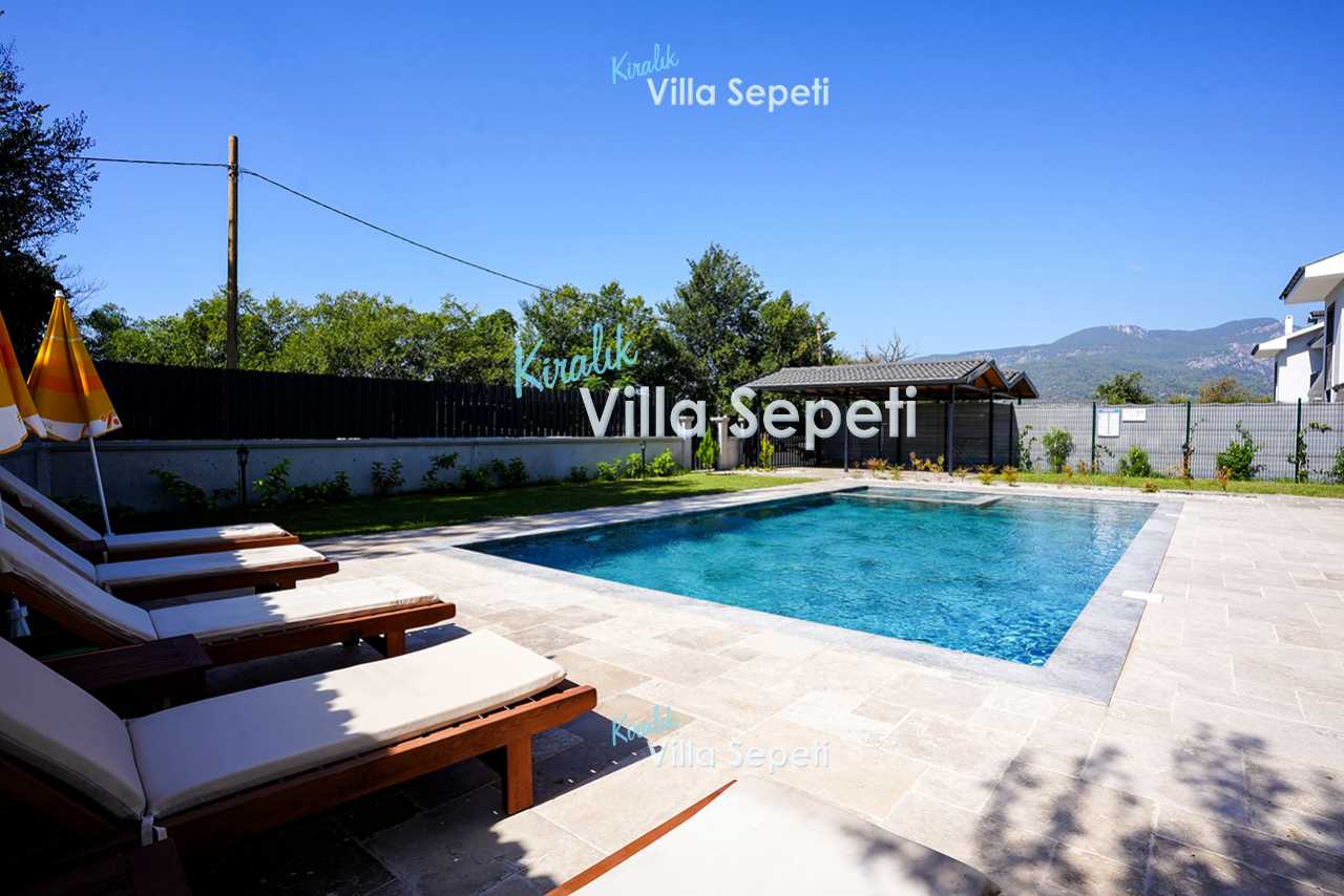 Villa White Moon