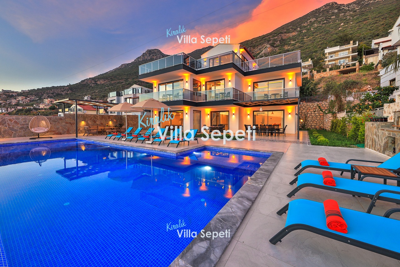 Villa July Kızıltaş