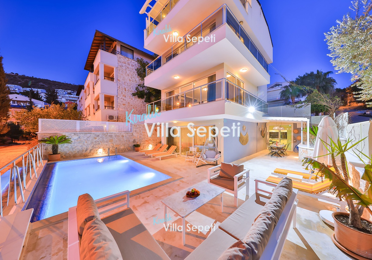 Villa Golden Lotus