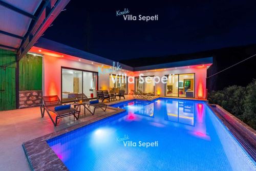 Villa Light 2