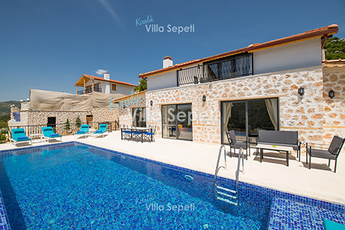 Villa Adonis