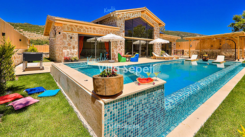 Villa Happiness